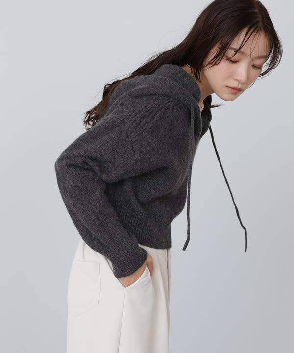 ショートフーディーニットトップス