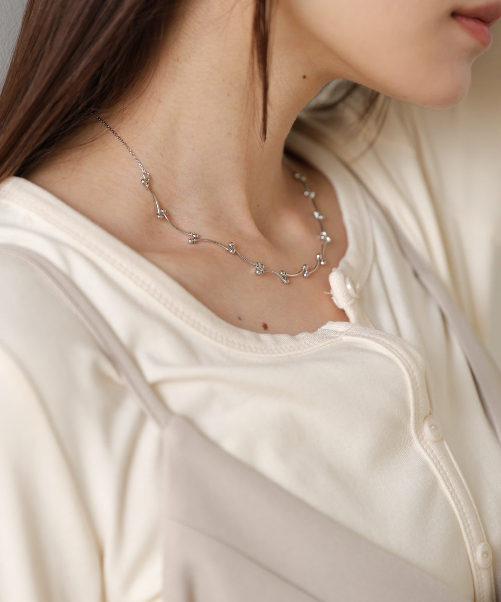 ブランチドットネックレス