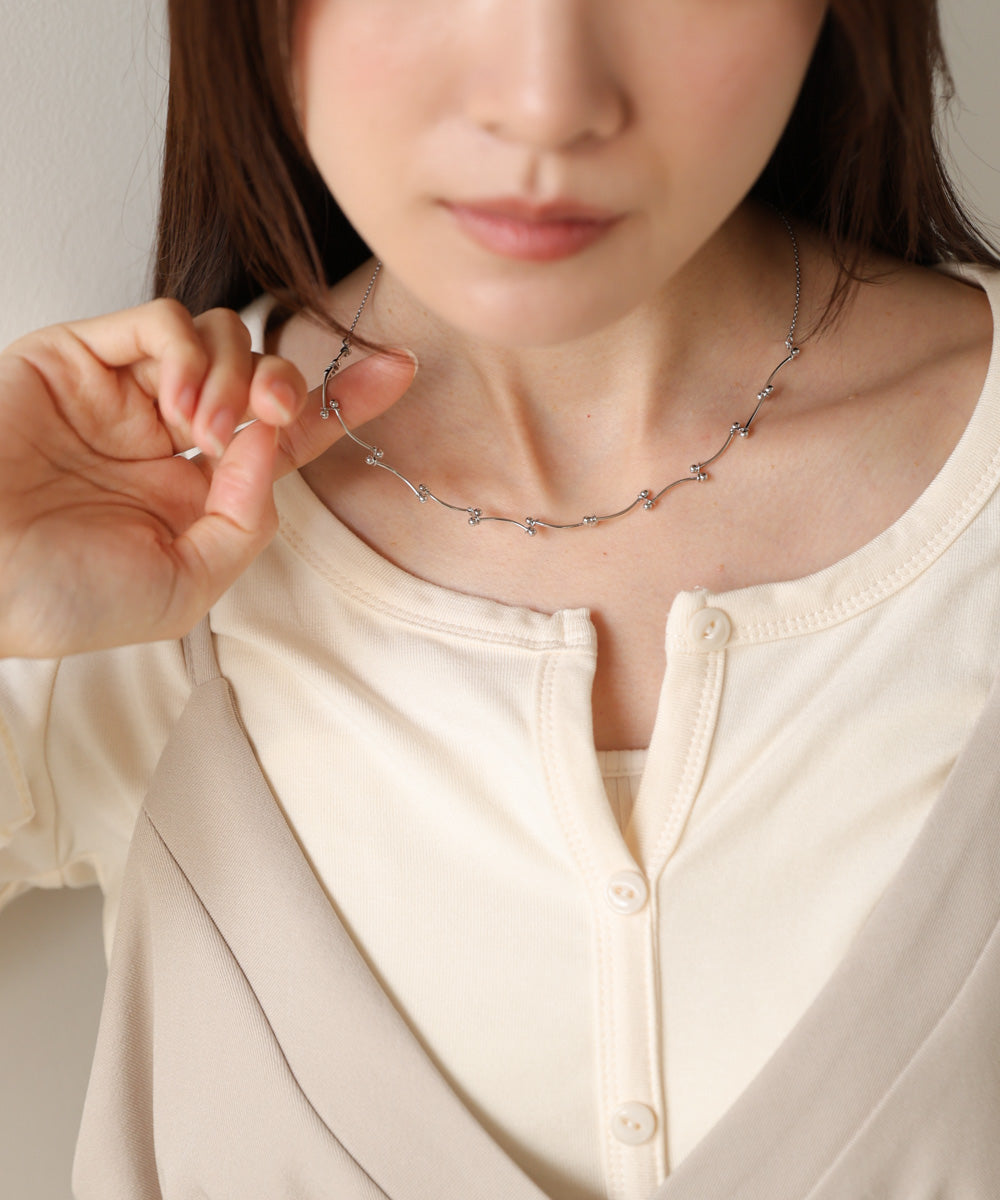 ブランチドットネックレス