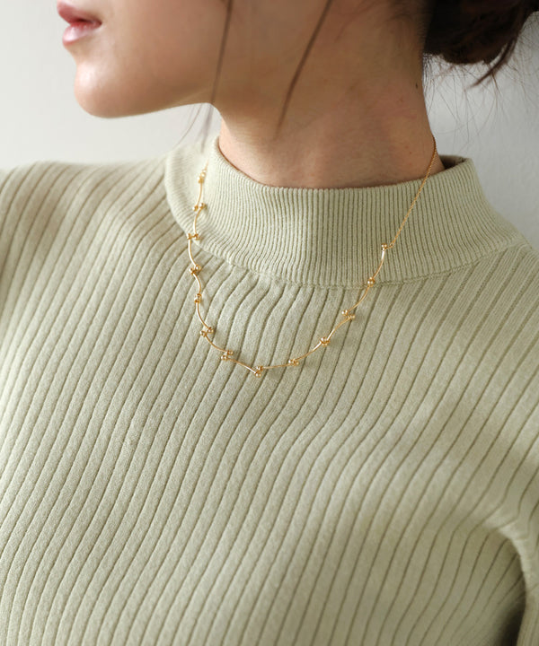 ブランチドットネックレス