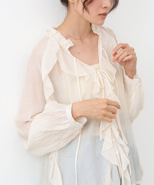 フリルブラウス