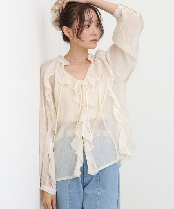 フリルブラウス