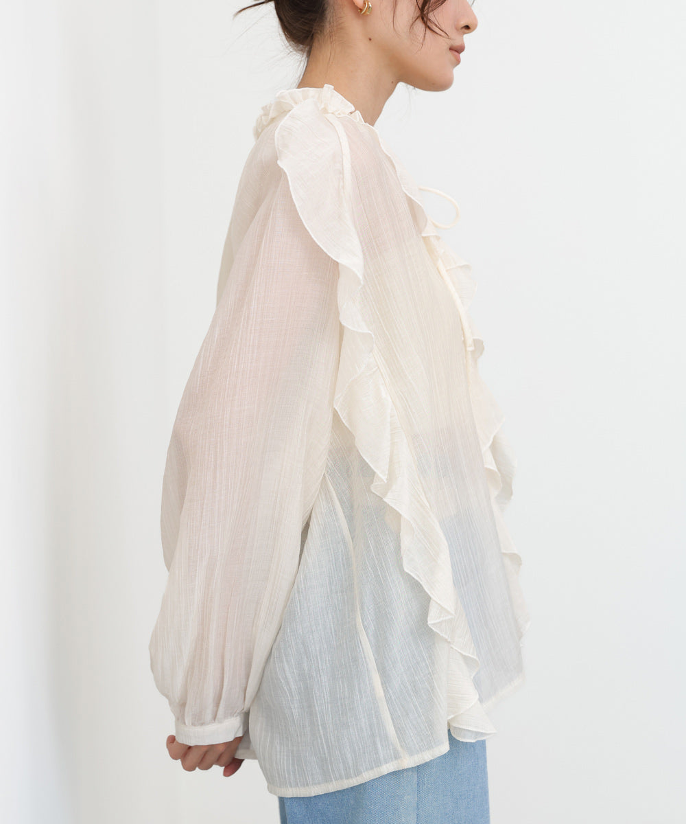 フリルブラウス