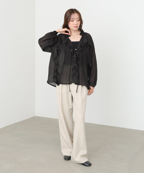 フリルブラウス