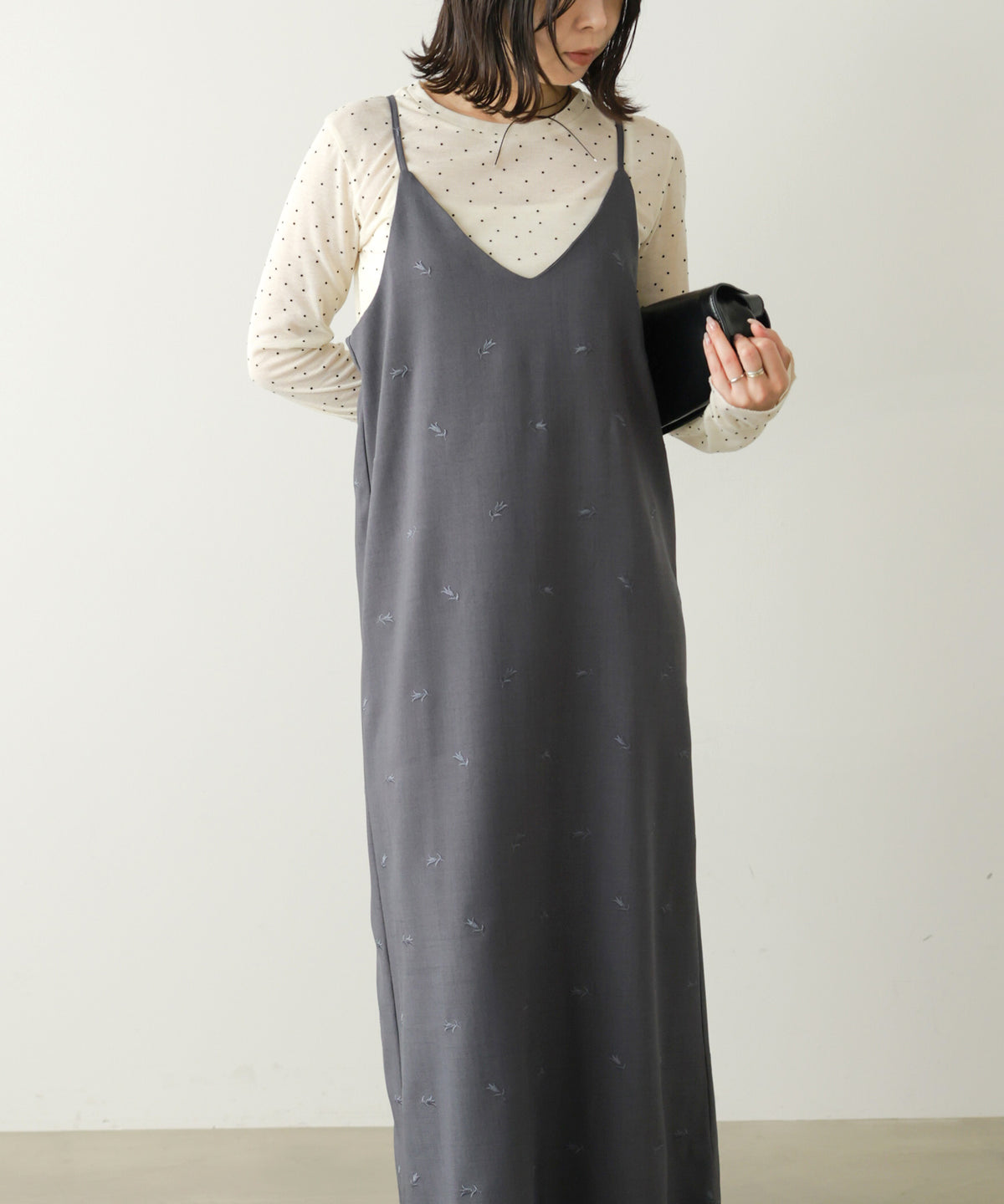 【Dセット】秋のコーデセット【刺繍バックリボンキャミワンピ＆シアードットカットソー】