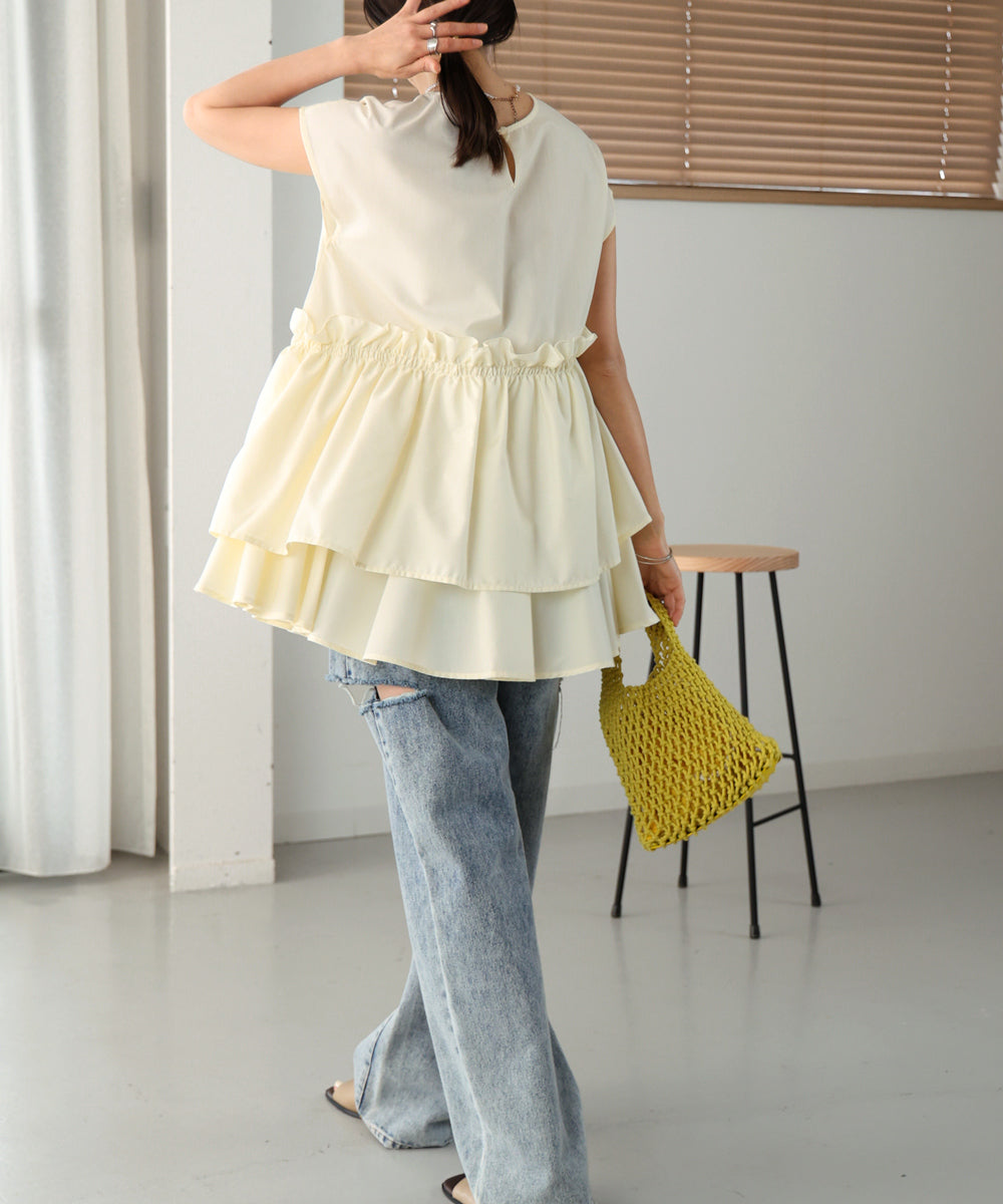 GATHERED TIERED BLOUSE