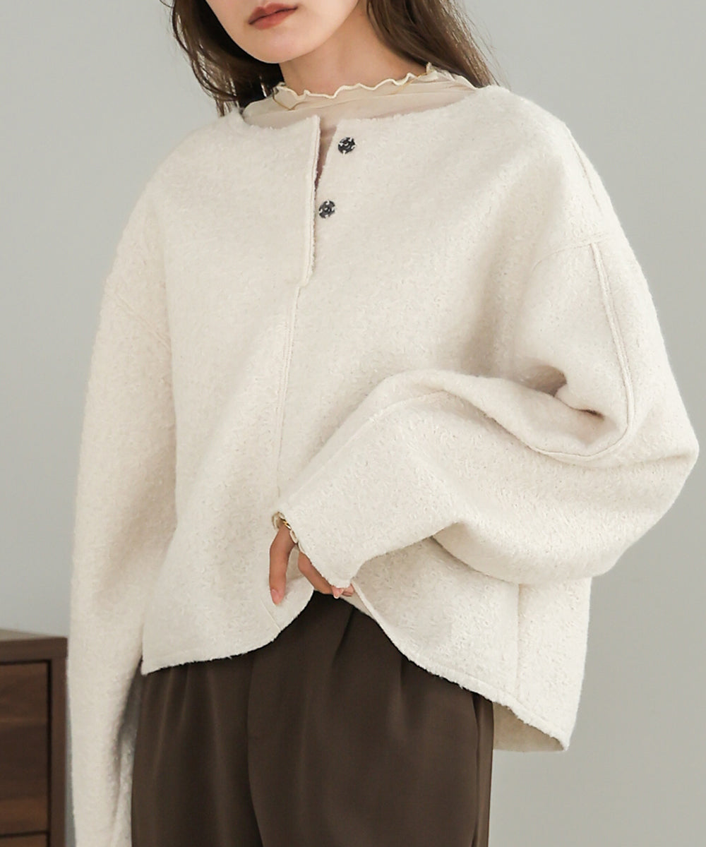 BOUCLE OVERSIZE TOPS