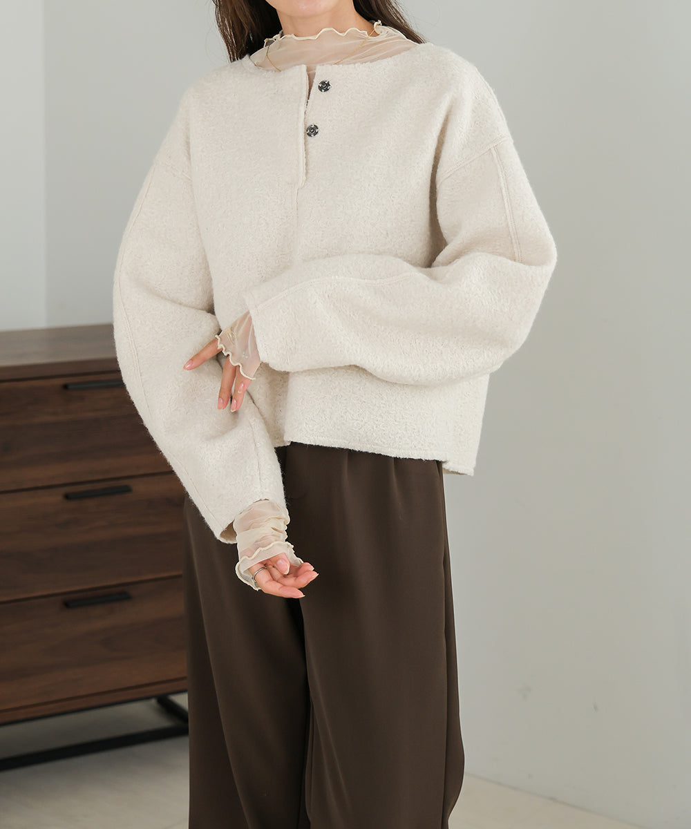 BOUCLE OVERSIZE TOPS