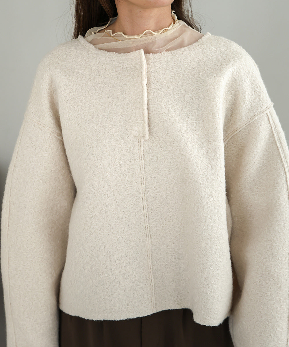 BOUCLE OVERSIZE TOPS