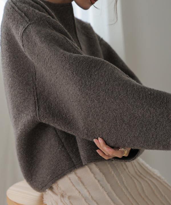BOUCLE OVERSIZE TOPS