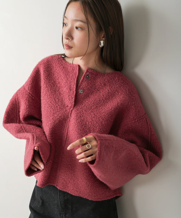 BOUCLE OVERSIZE TOPS