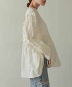 RUFFLE VOLUME SLEEVE BLOUSE