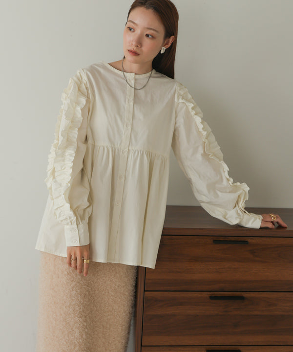 RUFFLE VOLUME SLEEVE BLOUSE