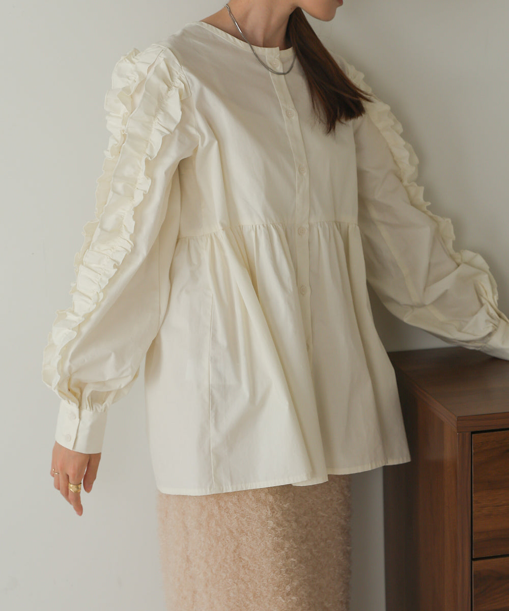 RUFFLE VOLUME SLEEVE BLOUSE