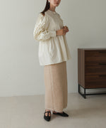 RUFFLE VOLUME SLEEVE BLOUSE