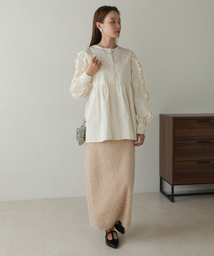 RUFFLE VOLUME SLEEVE BLOUSE