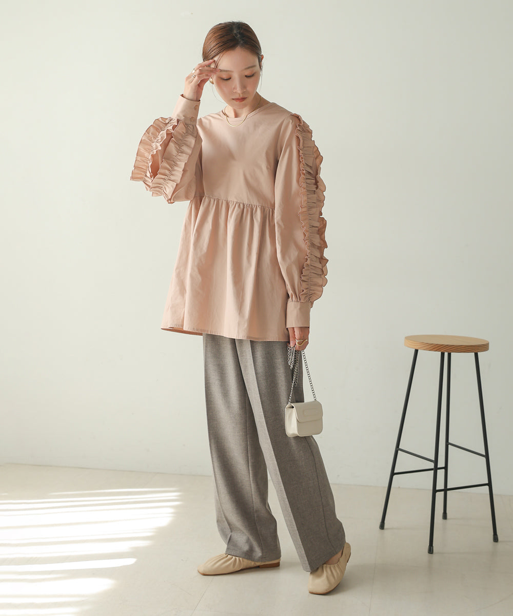 RUFFLE VOLUME SLEEVE BLOUSE