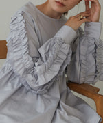 RUFFLE VOLUME SLEEVE BLOUSE