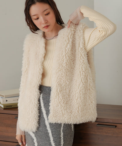 sheeplike fur vest