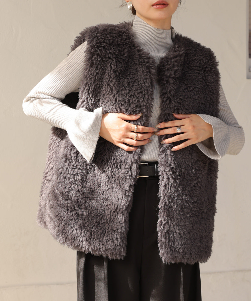sheeplike fur vest