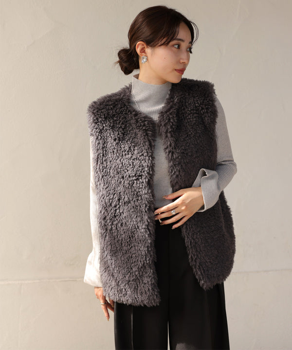 sheeplike fur vest