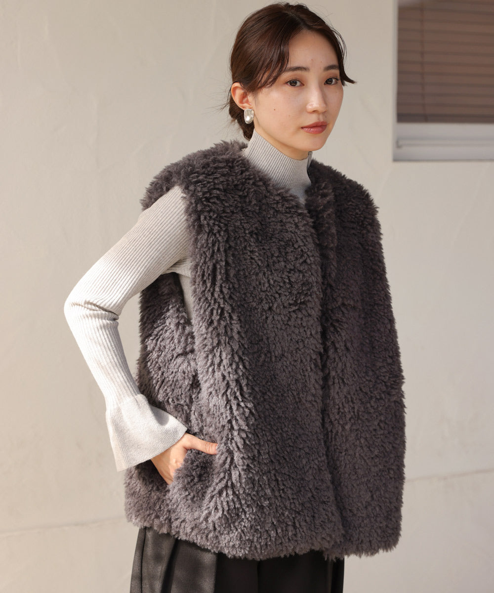 sheeplike fur vest