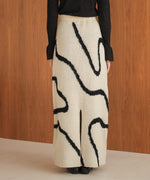 line jacquard knit skirt
