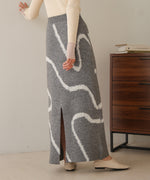 line jacquard knit skirt