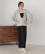 lame mix yarn deep key neck knit