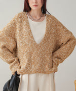 lame mix yarn deep key neck knit