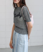 コード刺繍ロゴ入り麻タッチプルオーバー