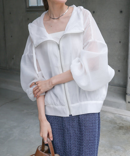 【NEW】フード付きシアーパーカー