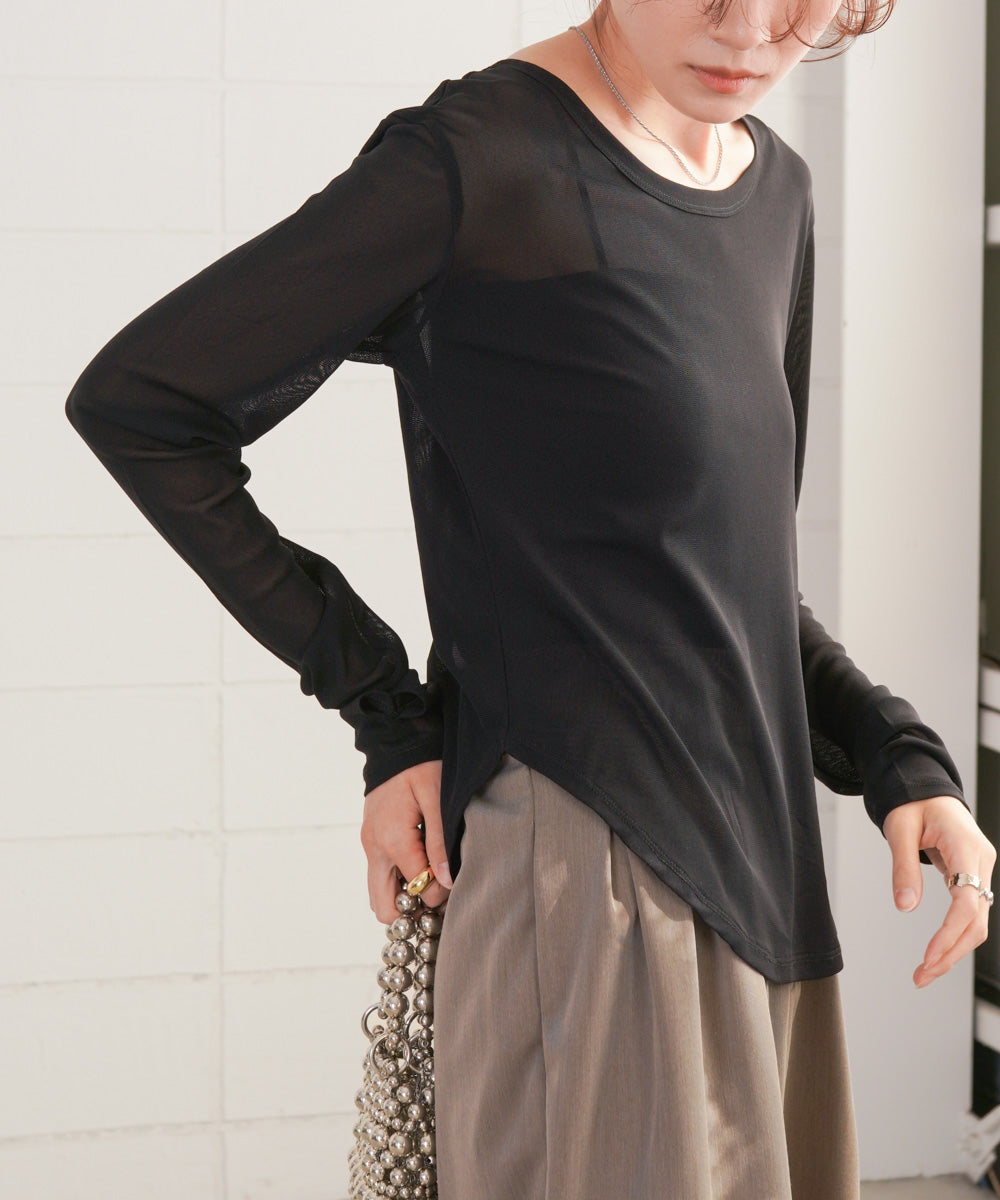 ホックデザインプルオーバー