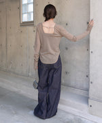 ホックデザインプルオーバー