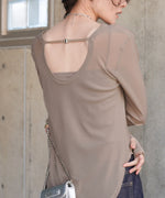 ホックデザインプルオーバー