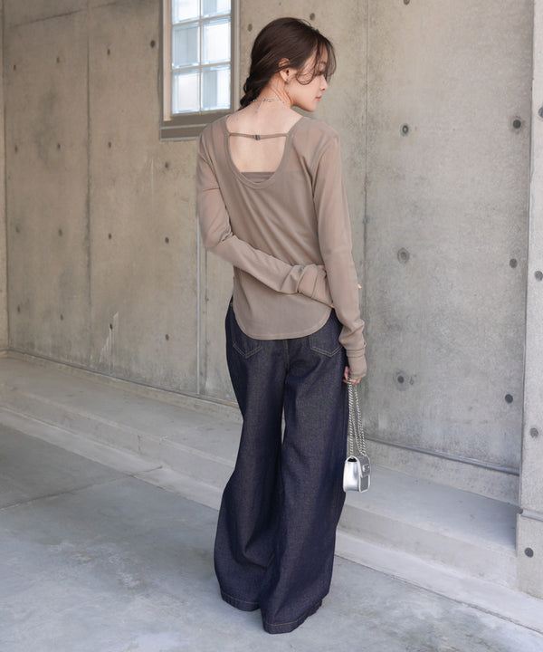 ホックデザインプルオーバー