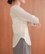 ホックデザインプルオーバー