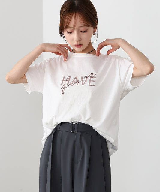 ロゴ刺繍デザインＴシャツ
