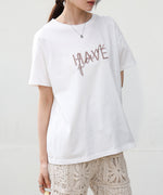 ロゴ刺繍デザインＴシャツ