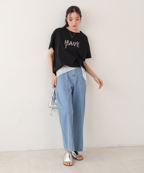 ロゴ刺繍デザインＴシャツ