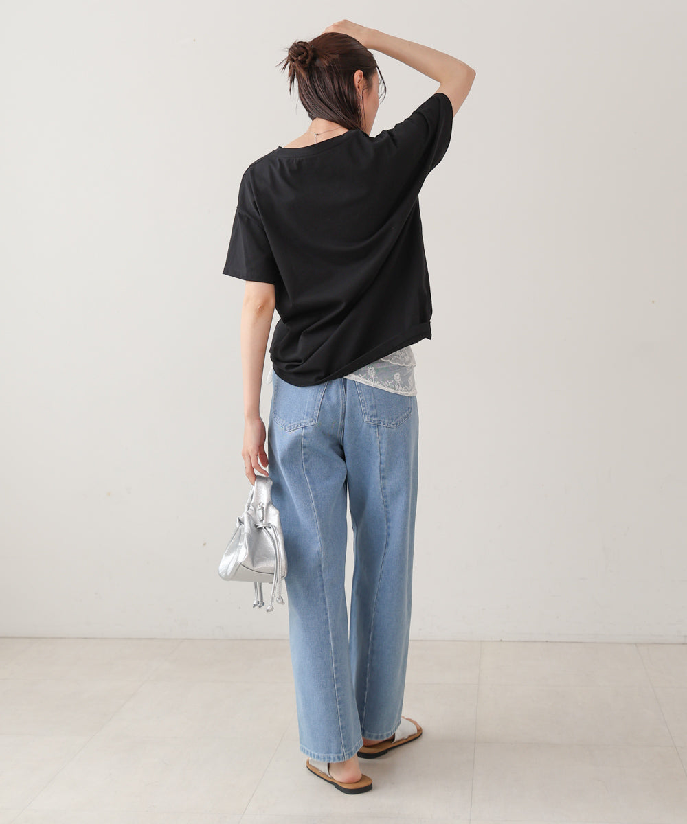 ロゴ刺繍デザインＴシャツ