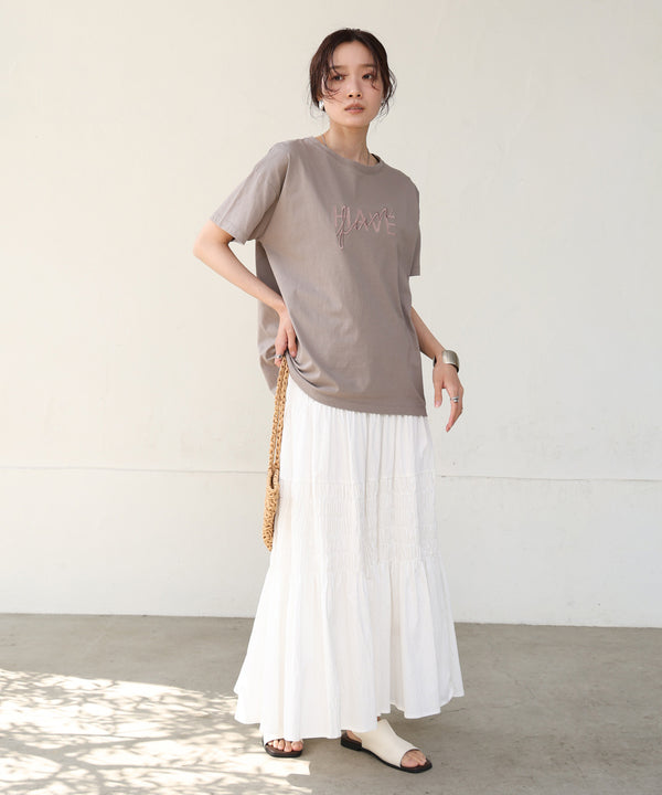 ロゴ刺繍デザインＴシャツ