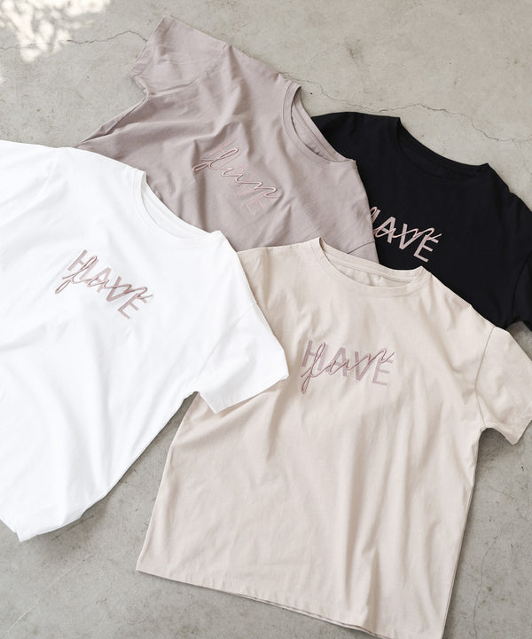 ロゴ刺繍デザインＴシャツ