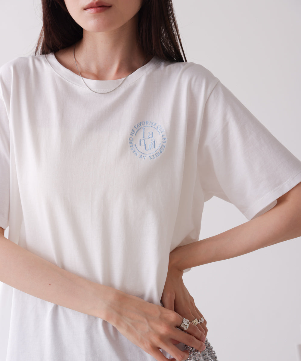 バックロゴ刺繍Ｔシャツ