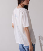 バックロゴ刺繍Ｔシャツ