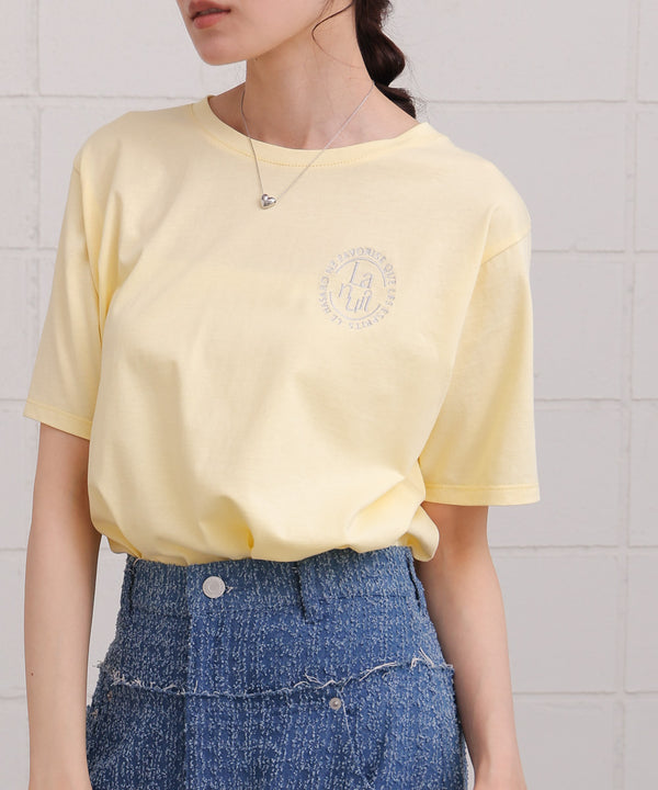 バックロゴ刺繍Ｔシャツ