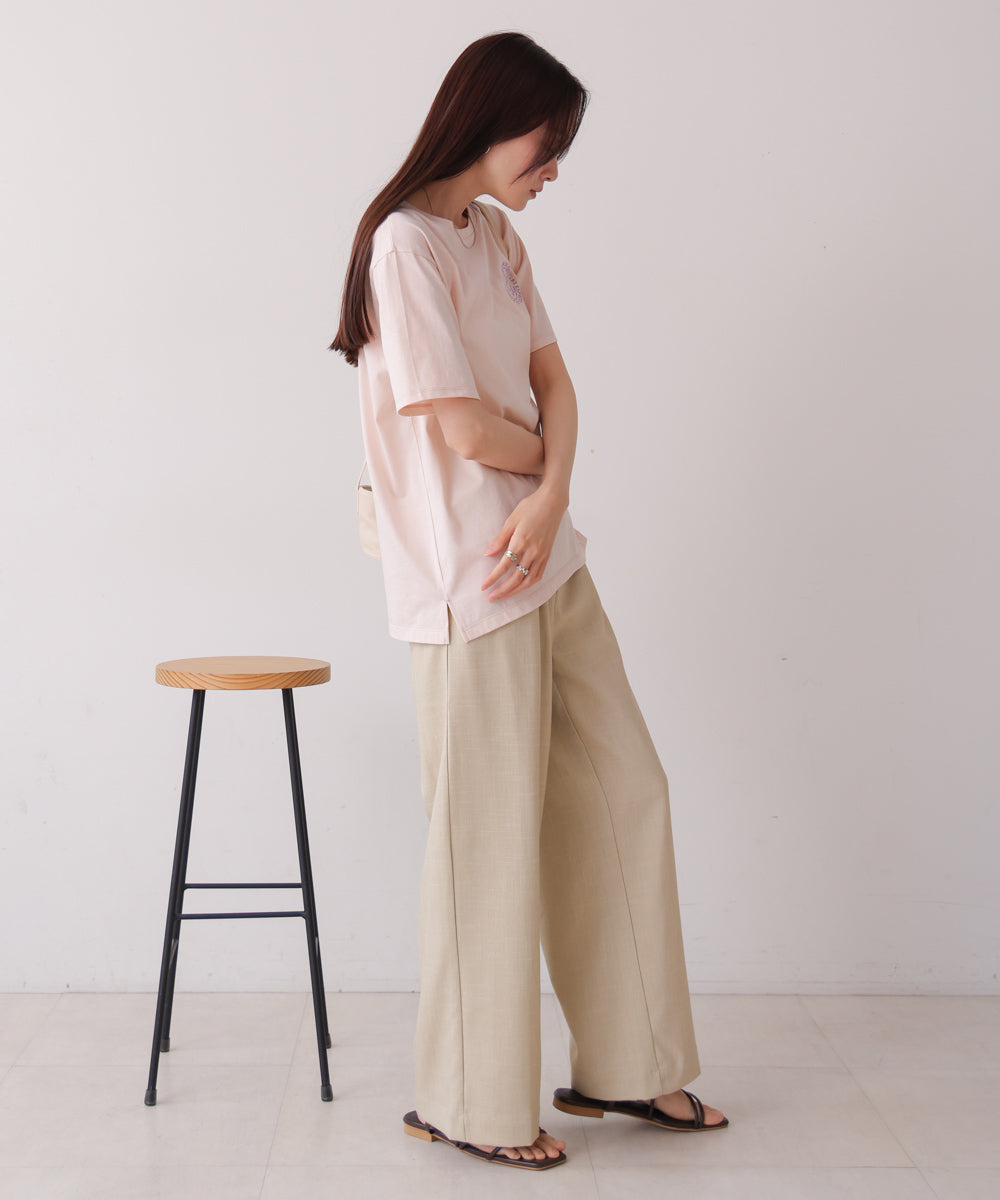 バックロゴ刺繍Ｔシャツ