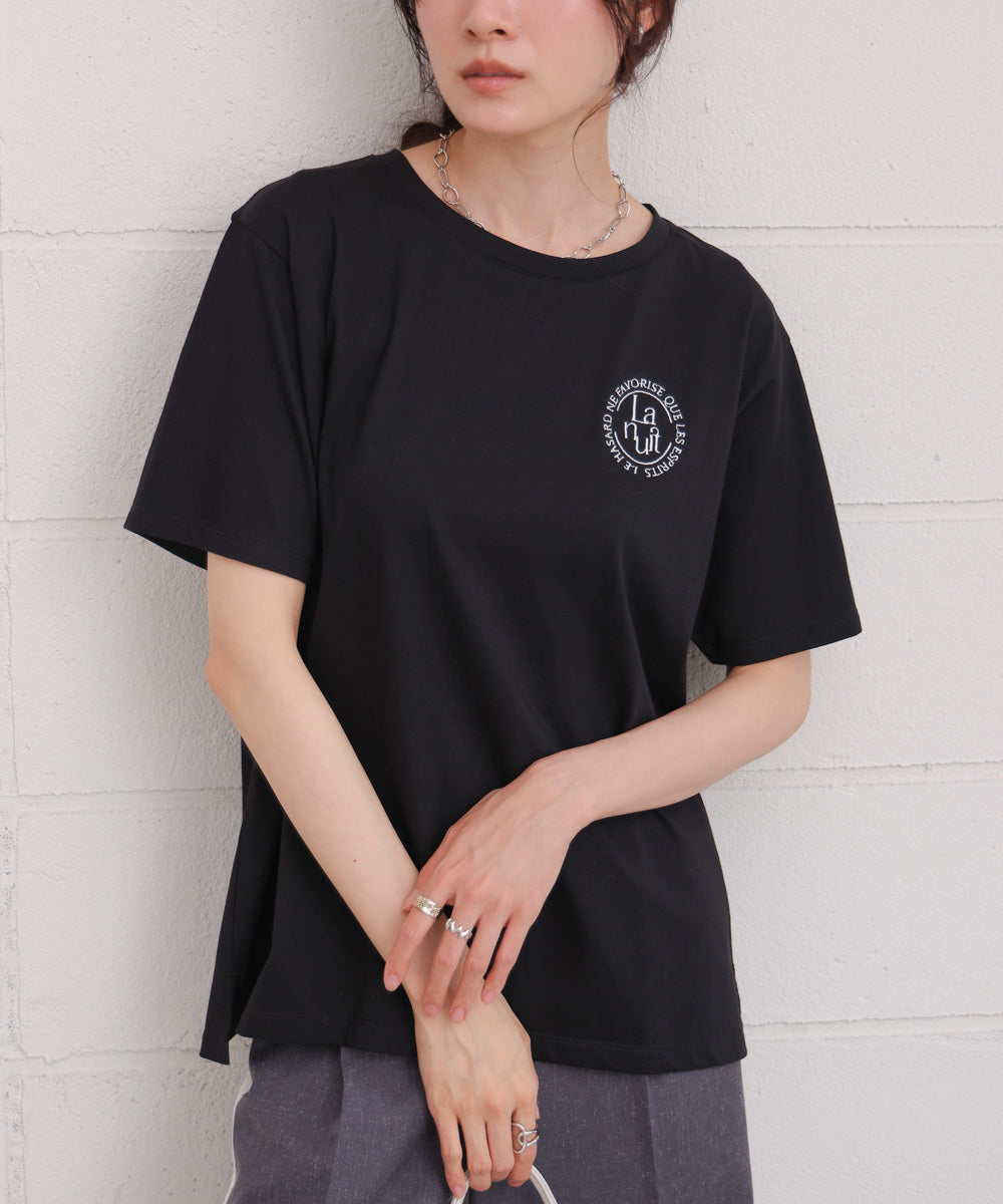 バックロゴ刺繍Ｔシャツ