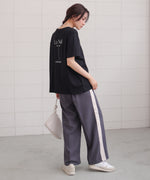 バックロゴ刺繍Ｔシャツ