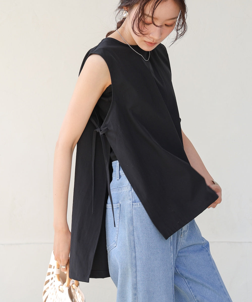 ノースリーブサイドリボンラッシュガード